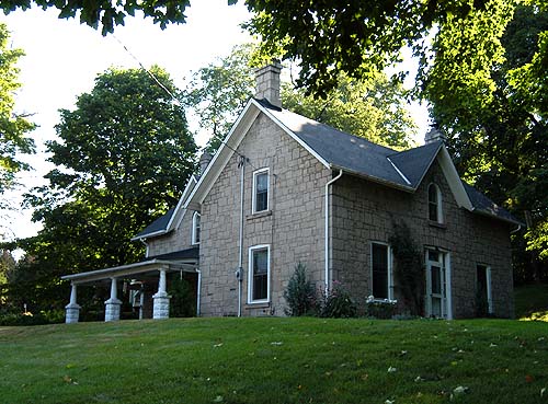 Georgian House in Dundas