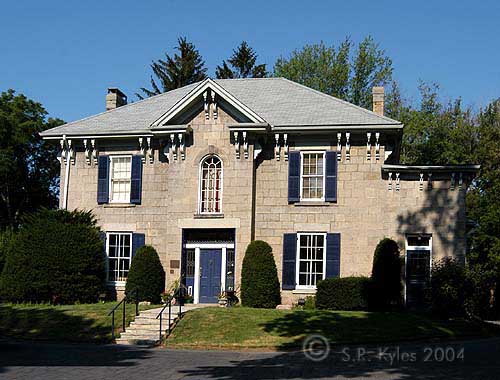 Italianate Ancaster